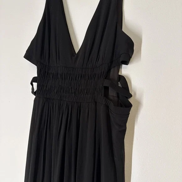 Vintage 90s Chic Whimisigoth bcbg black halter dress long gown womens size small - Picture 2 of 9
